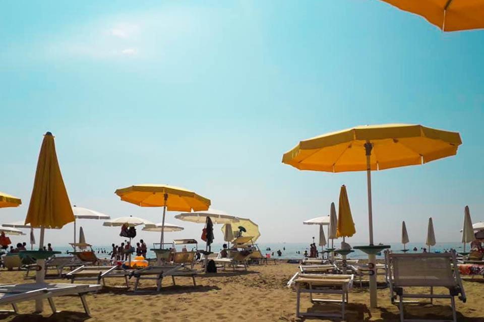 Hotel Zen Lignano Sabbiadoro Exterior photo