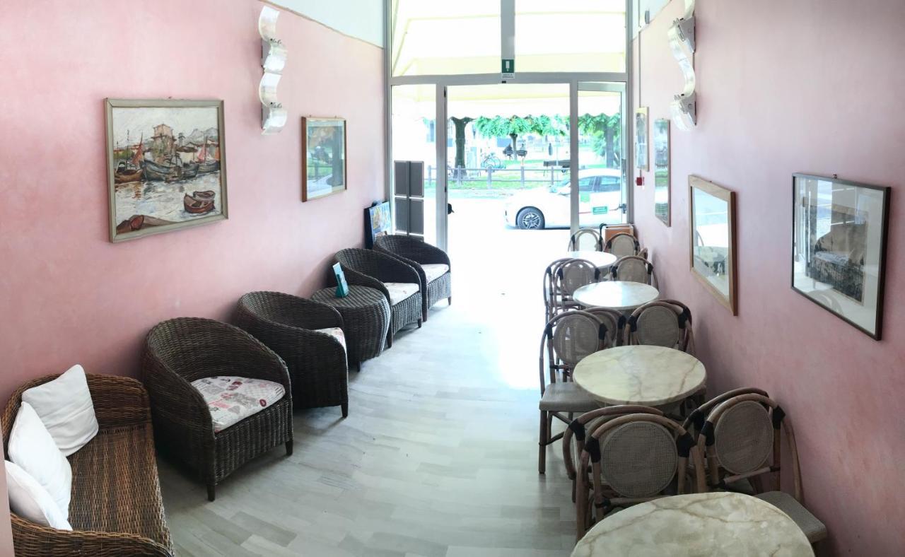 Hotel Zen Lignano Sabbiadoro Exterior photo